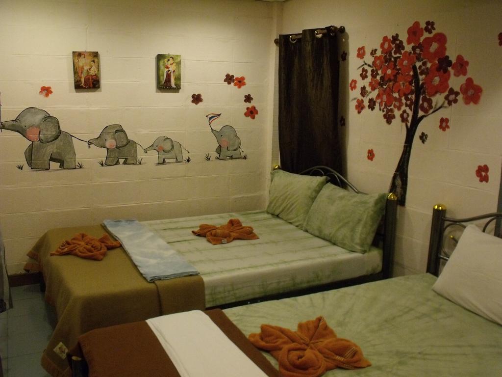 Taewez Guest house Bangkok