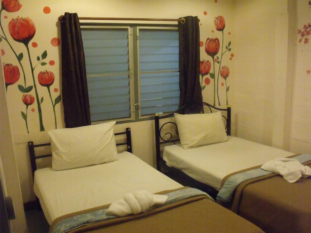 Taewez * Bangkok