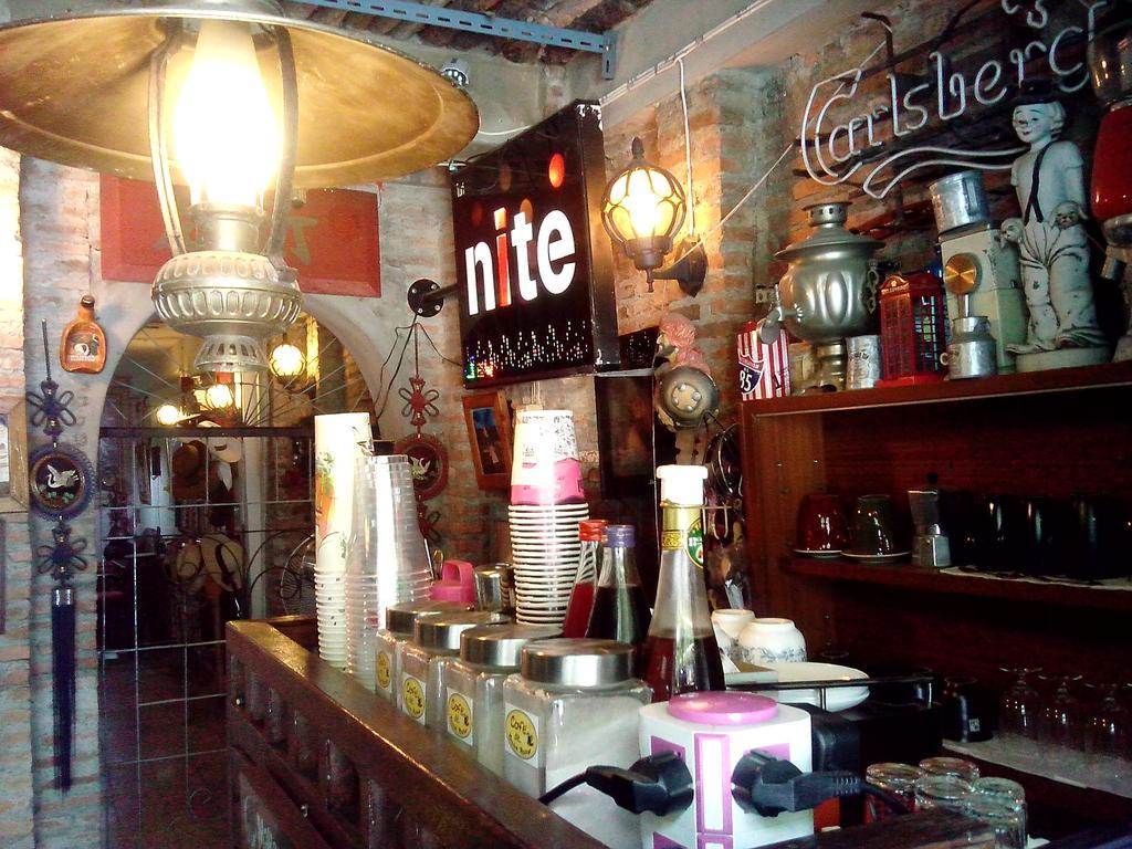 Cafe De Baan Raow Guest house Bangkok