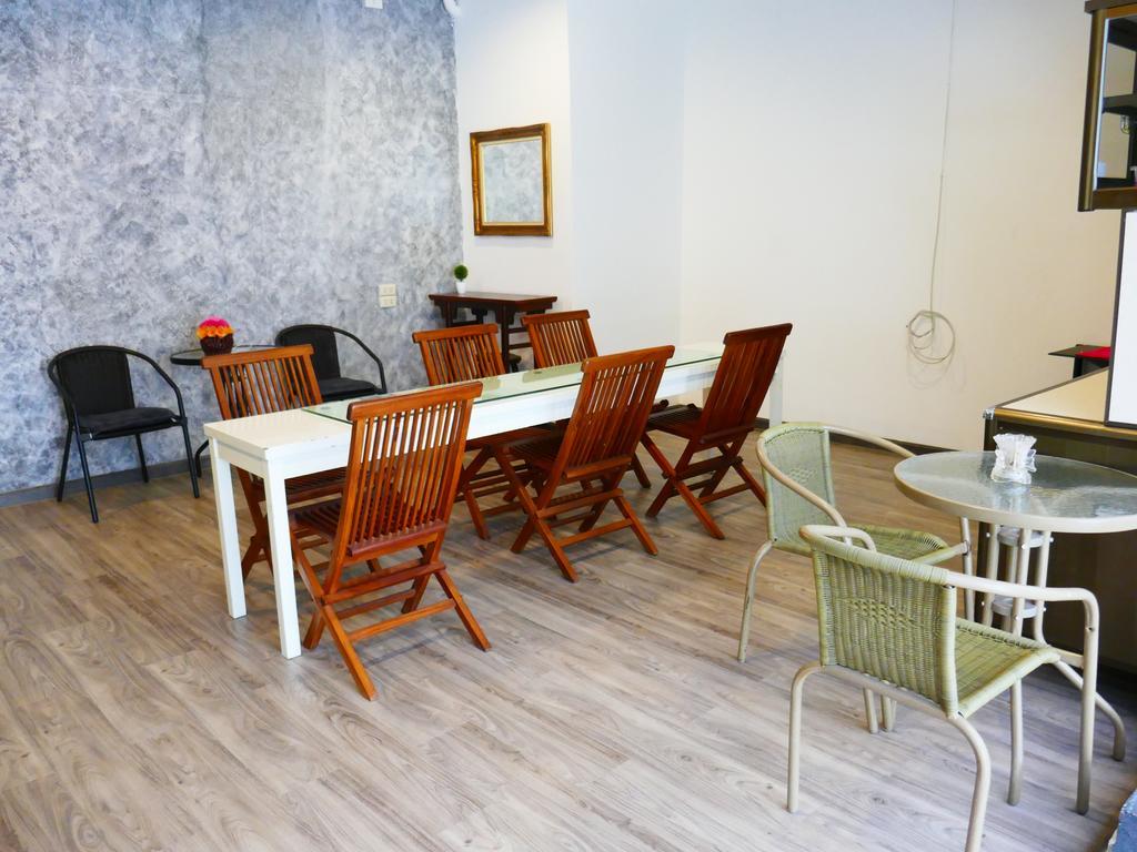 Asrama First 1 Boutique At Sukhumvit 1 Bangkok