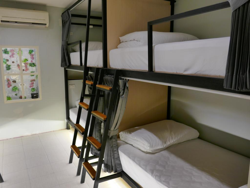 First 1 Boutique At Sukhumvit 1 Asrama Bangkok