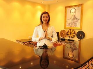 Baan Chay Namm Hotel 3*