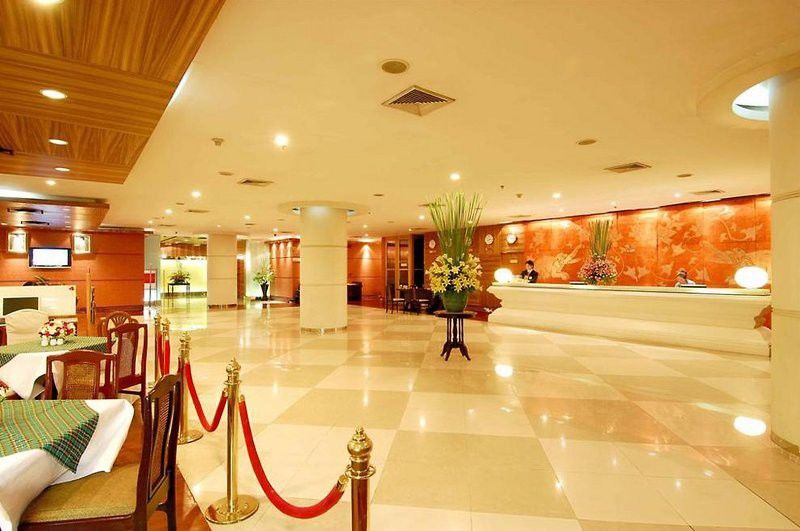 Cape House Langsuan 5*