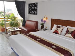 Hotel L.a. Tower 2*