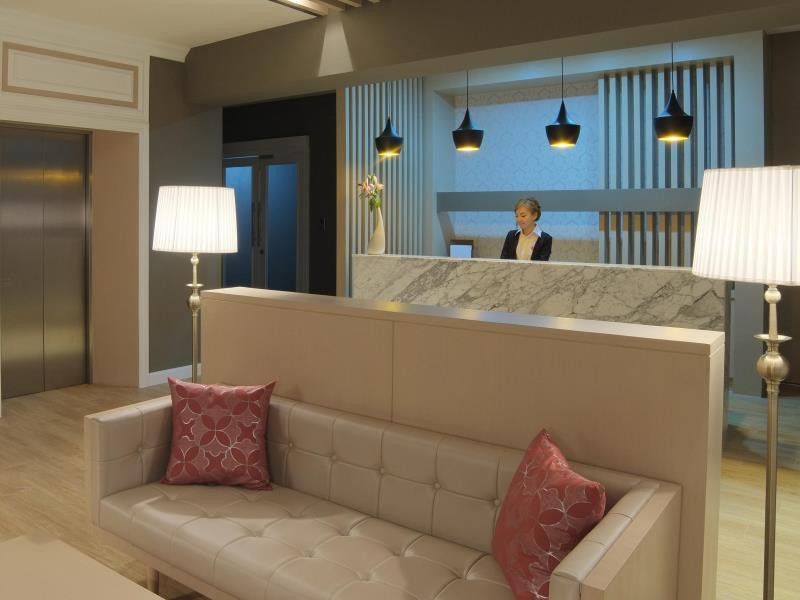 Hotel The Raya Surawong Bangkok