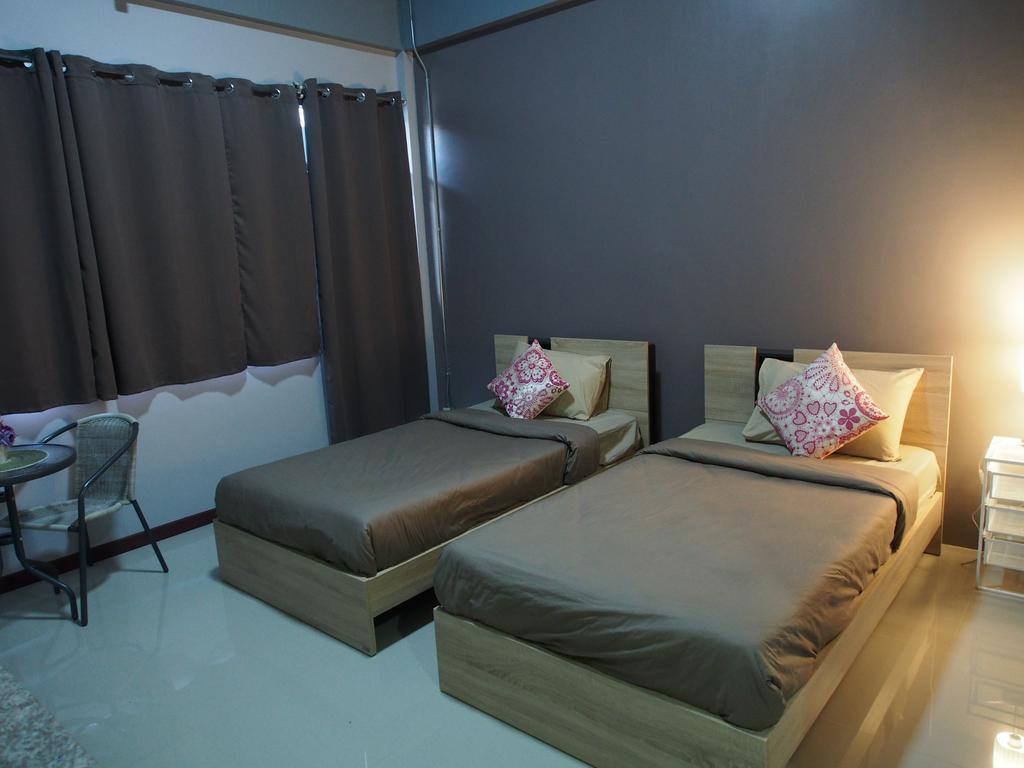 Sriyanar Place * Bangkok
