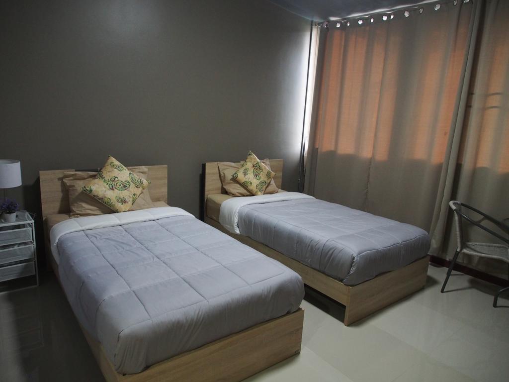 Sriyanar Place Guest house *