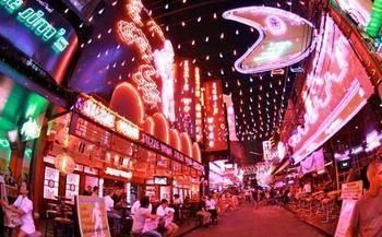 Red Planet Asoke - Sha Extra Bangkok