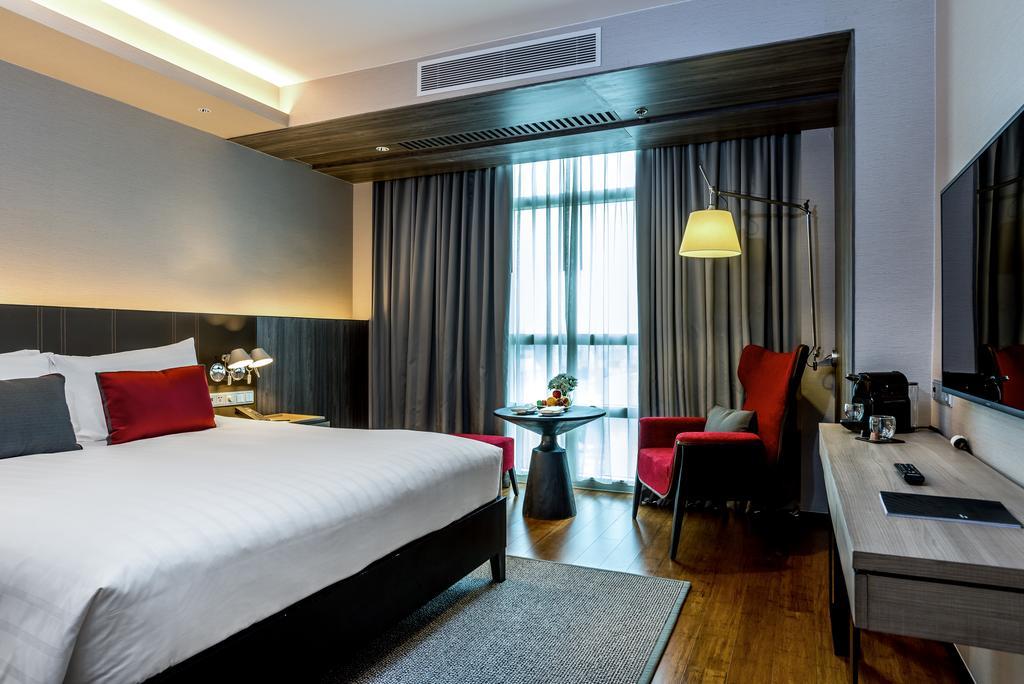 Pullman King Power