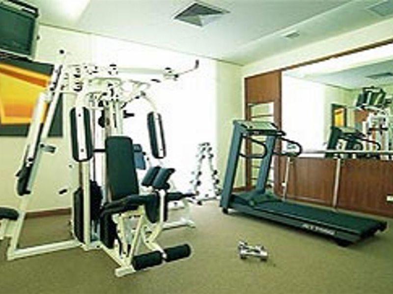 At Ease Saladaeng By Aetas Hotel 4*