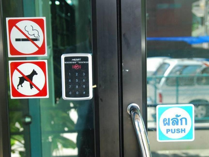 Riski Residencia Bangkok
