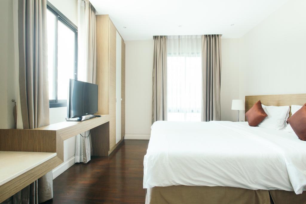 Thomson Residencia