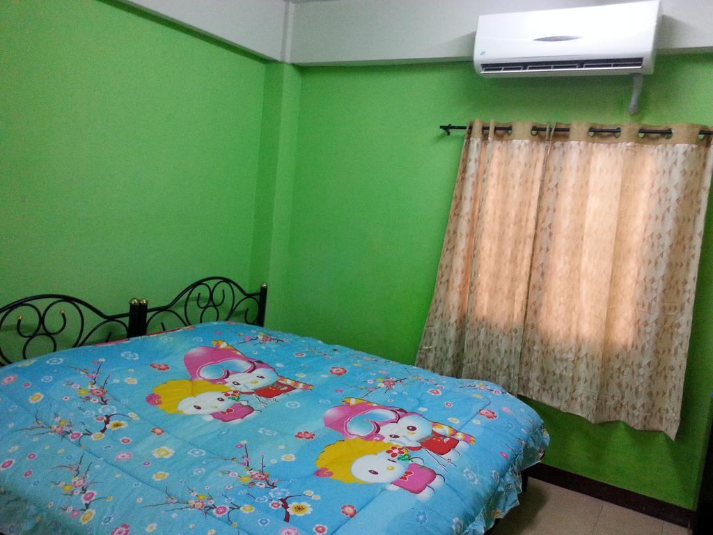 Roong-arun Casa de hóspedes