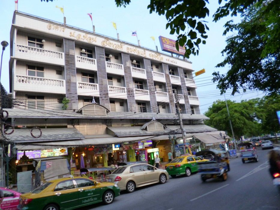 Sawasdee Khaosan