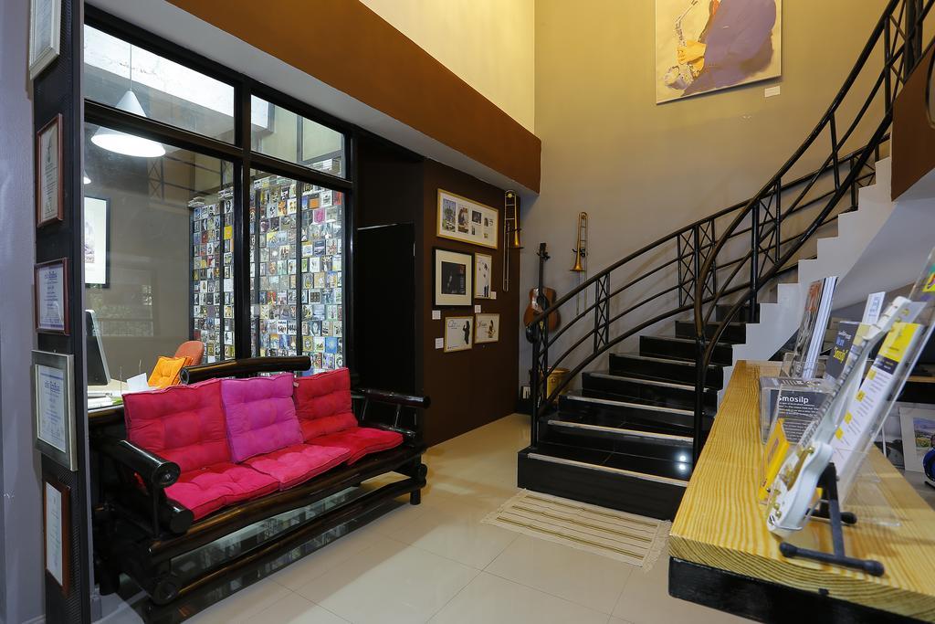 Guest house Pyat Music And Artel 3*