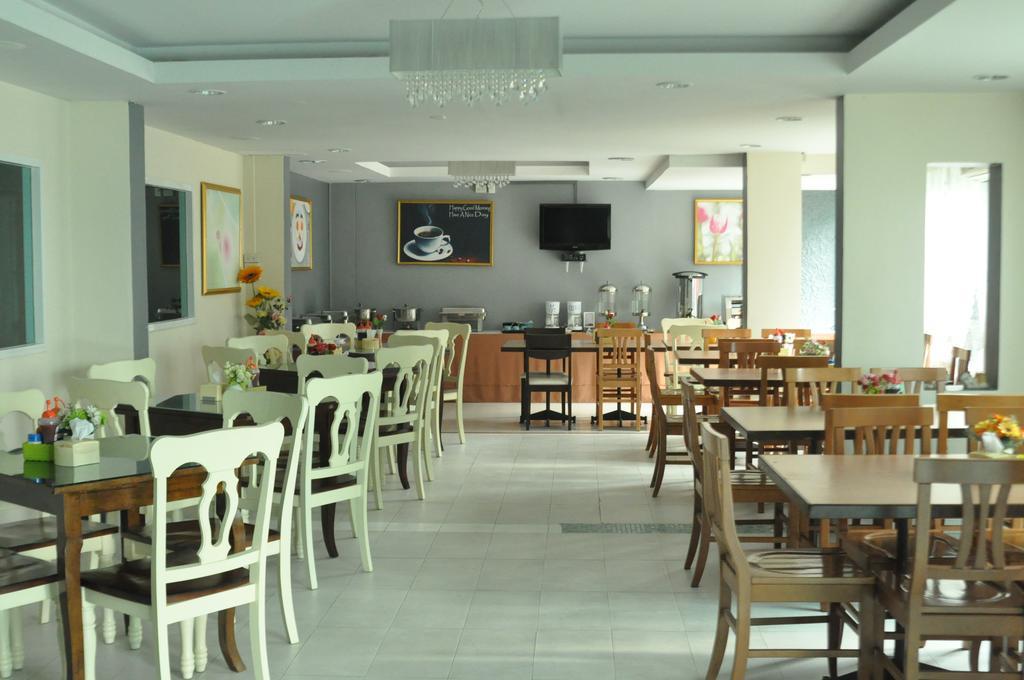 Khách sạn Kriss 4*