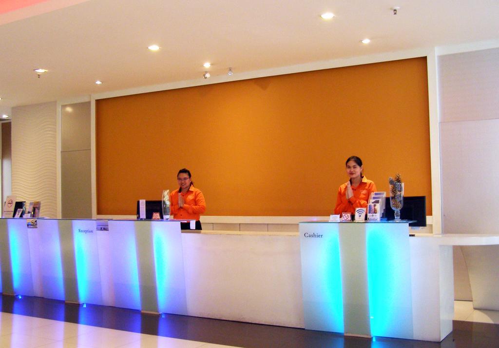 Iyarin @ Tuk Chang Hotel Bangkok