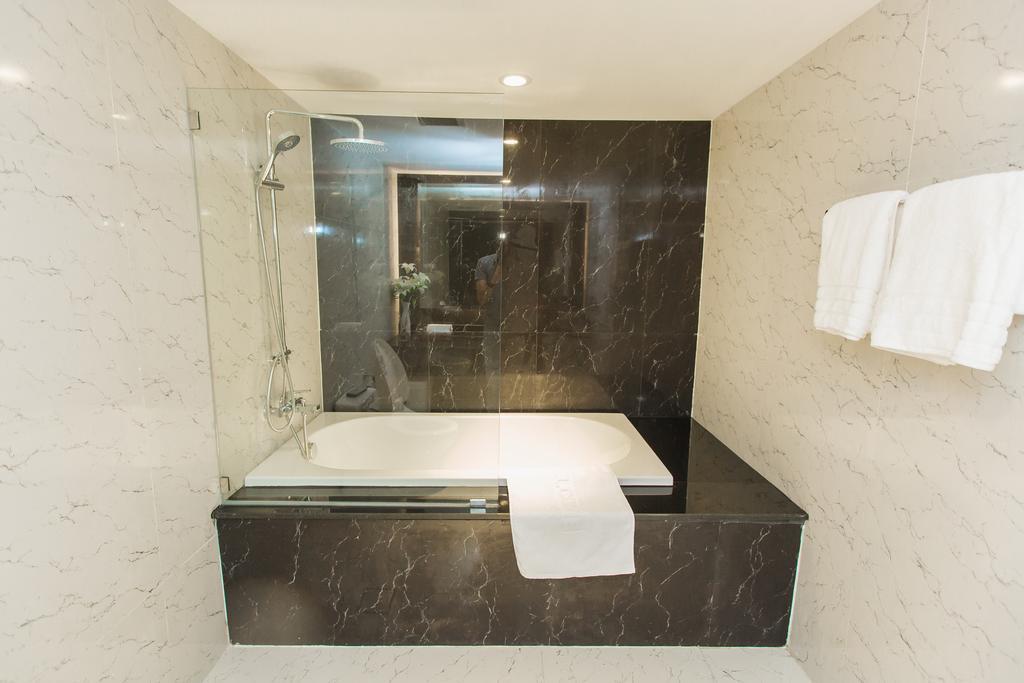Apartment State Tower Silom By Halo Bangkok