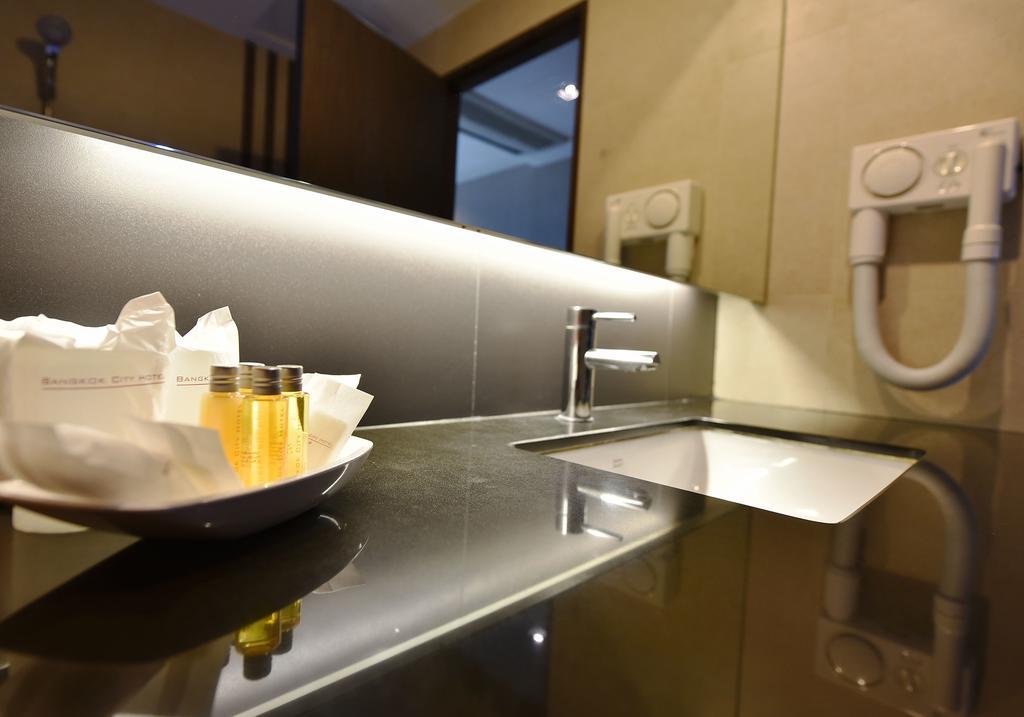 Bangkok City Hotel Khách sạn 3*
