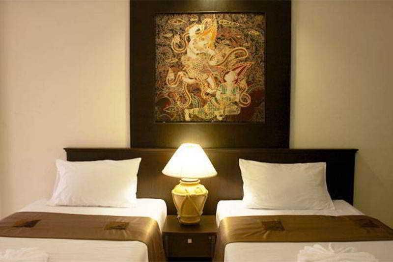 Hotel Grand Pinnacle 2*