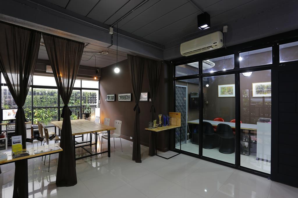 Pyat Music And Artel Bangkok