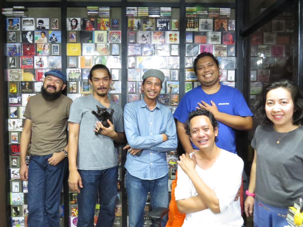 Pyat Music And Artel Guest house Bangkok