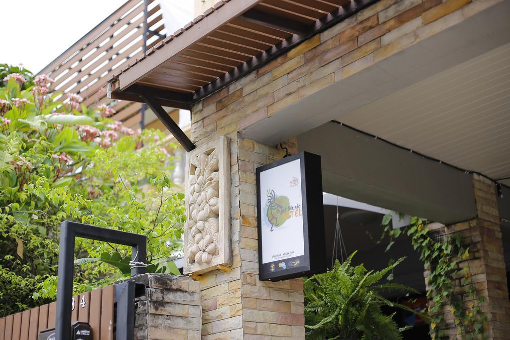 Pyat Music And Artel Guest house