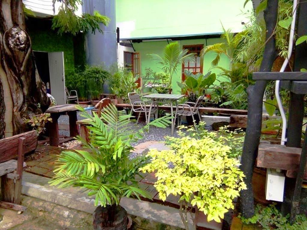 First 1 Boutique At Sukhumvit 1 Bangkok