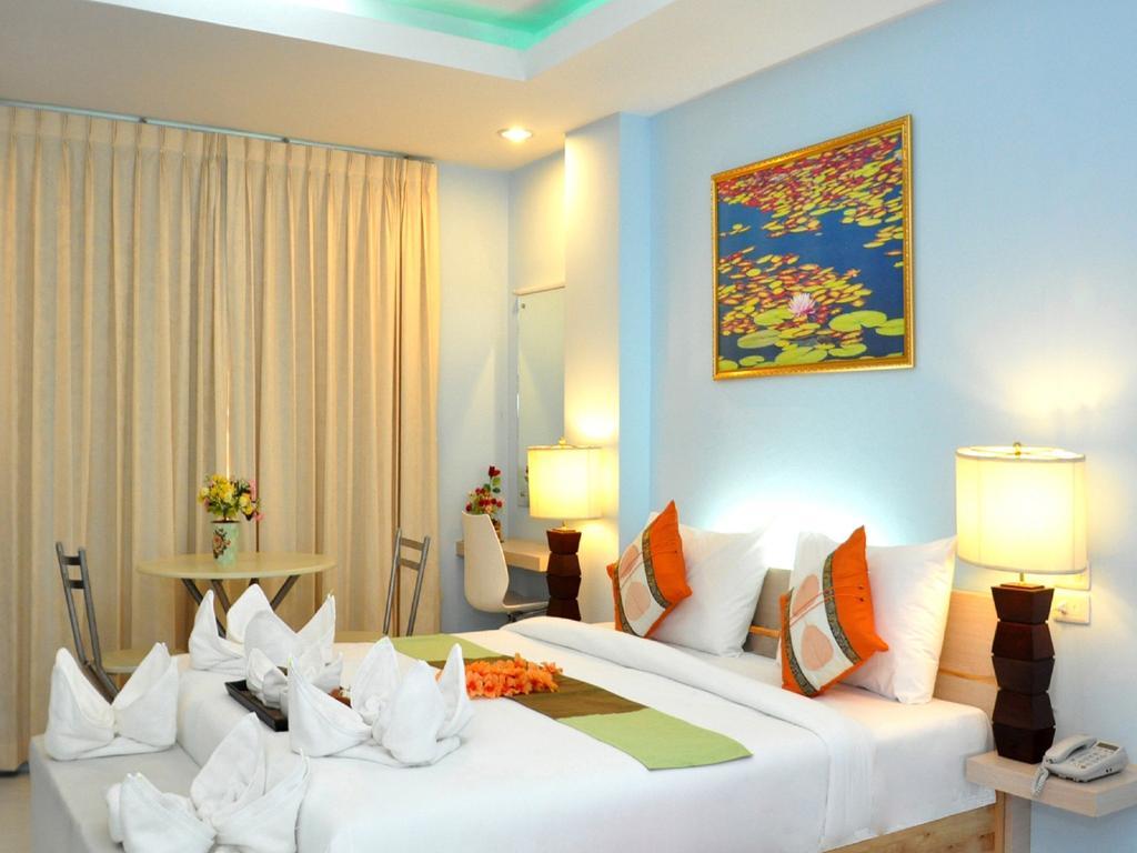 Khách sạn Kriss 4*