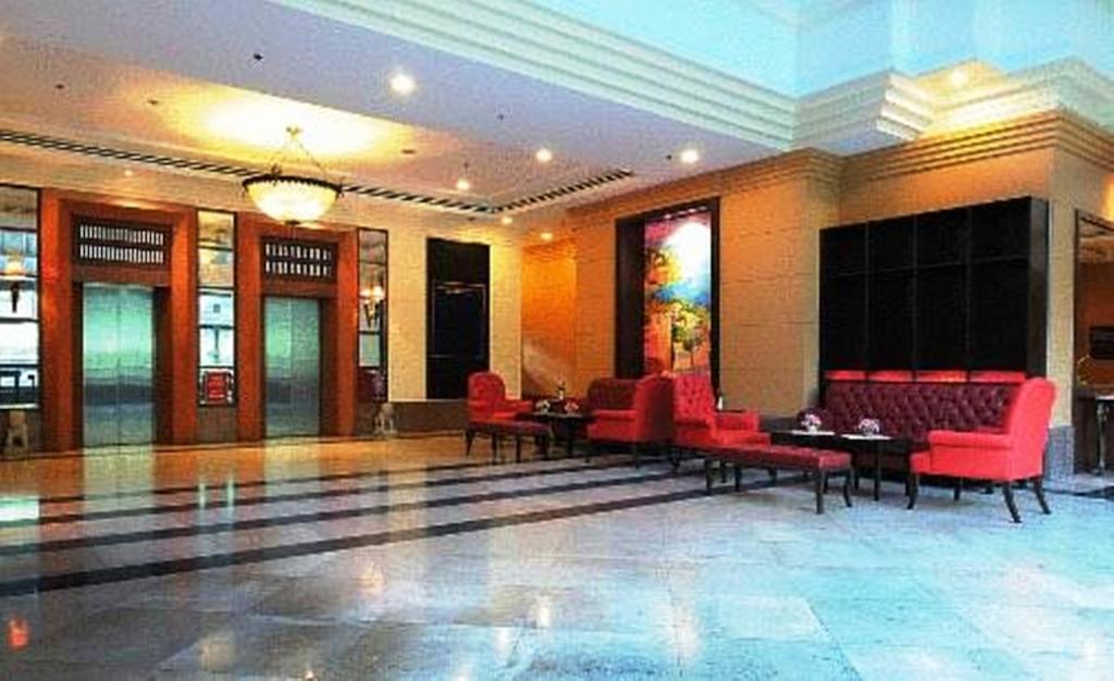 Hotel Karnmanee Palace 4*