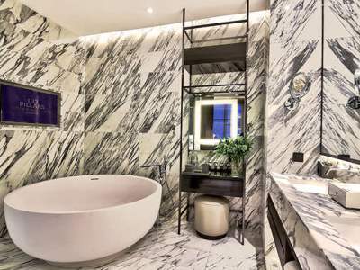 137 Pillars Hotell 5*