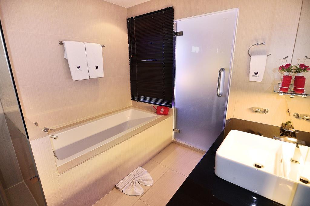 Zen Sukhumvit Soi 10 3* Bangkok
