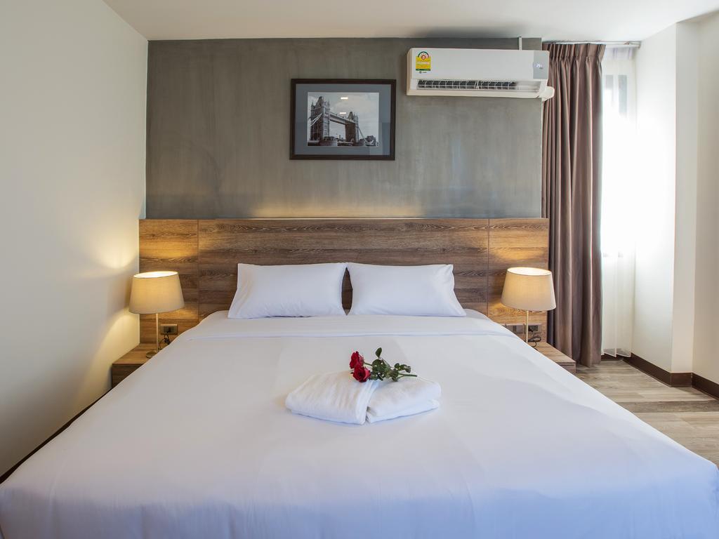 B2 Bangna Premier Bangkok