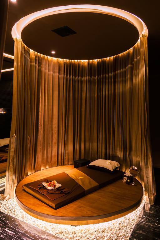 Grand 5 & Plaza Sukhumvit 4*