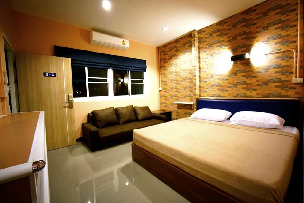 Urban Hostel