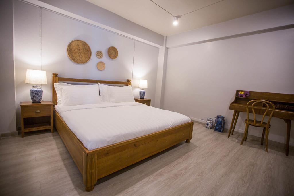 Vera Nidhra - Self Check-in After 6pm Bed & Breakfast 3*