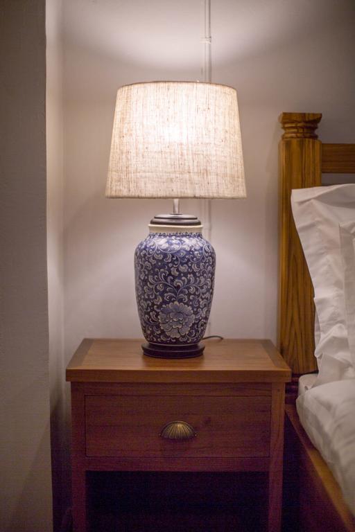 Vera Nidhra - Self Check-in After 6pm Bed & Breakfast
