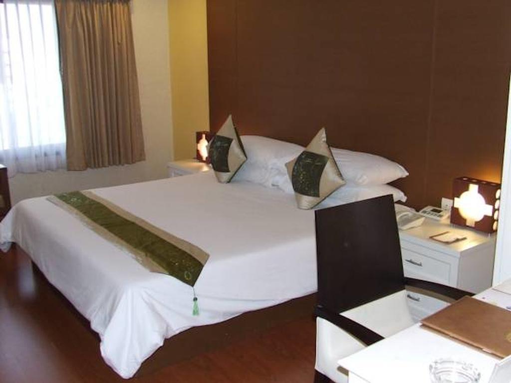 The Palazzo Khách sạn 4*