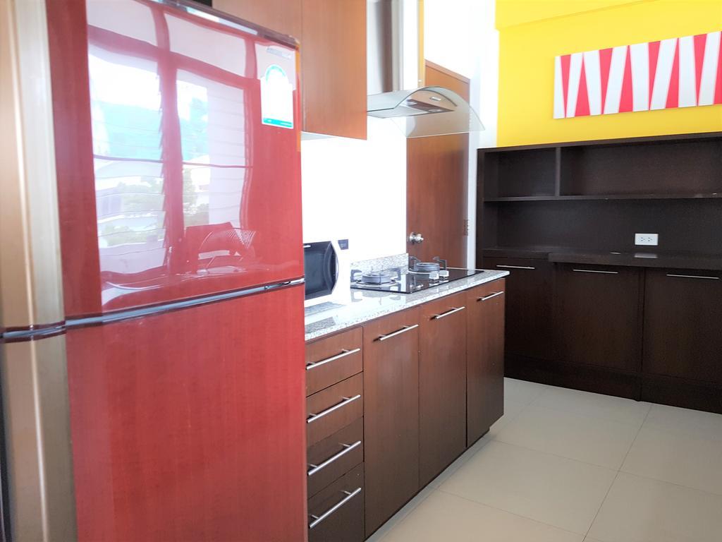 P.t. Court Khách sạn 3*