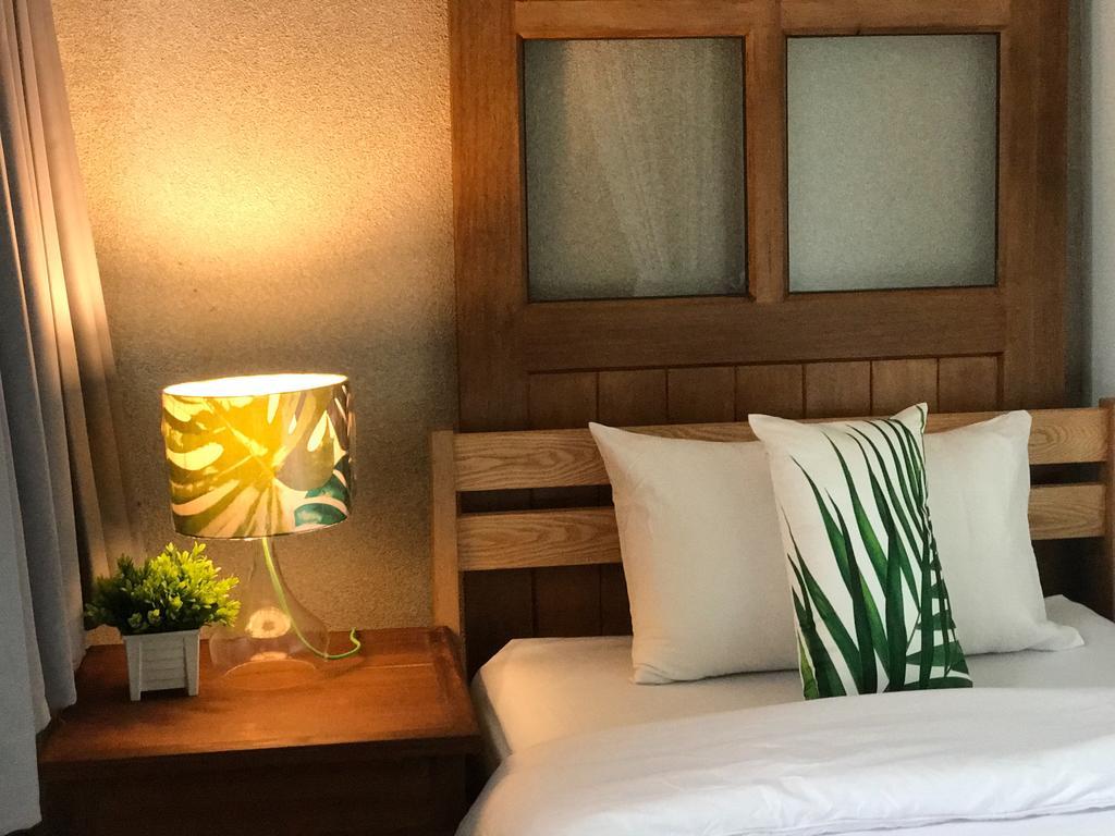 Hostal Victory Park