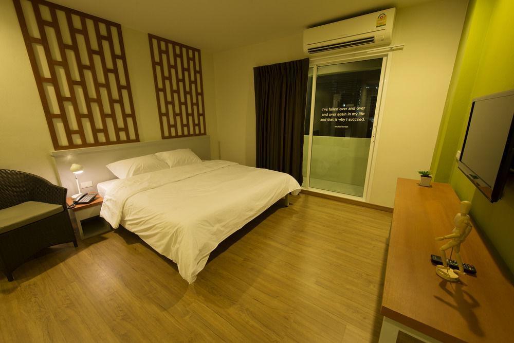 Hostel Siamaze