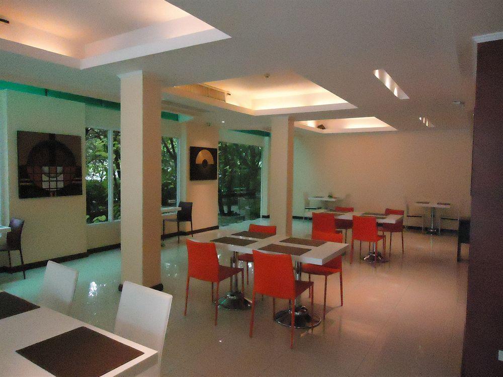 Hotel Calypzo Banguecoque