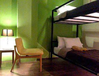 Hostel T @ Victory Monument
