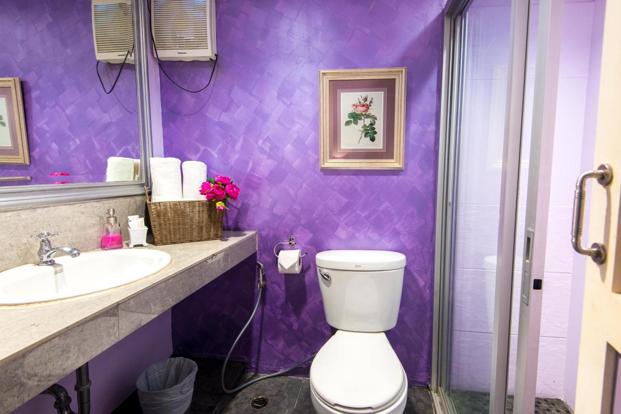 Lilac Relax-residence Hotell 3*