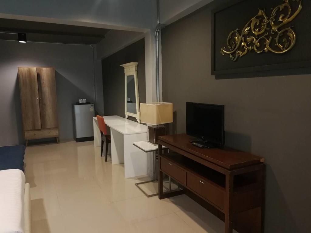 Loft 21 Romklao Bangkok