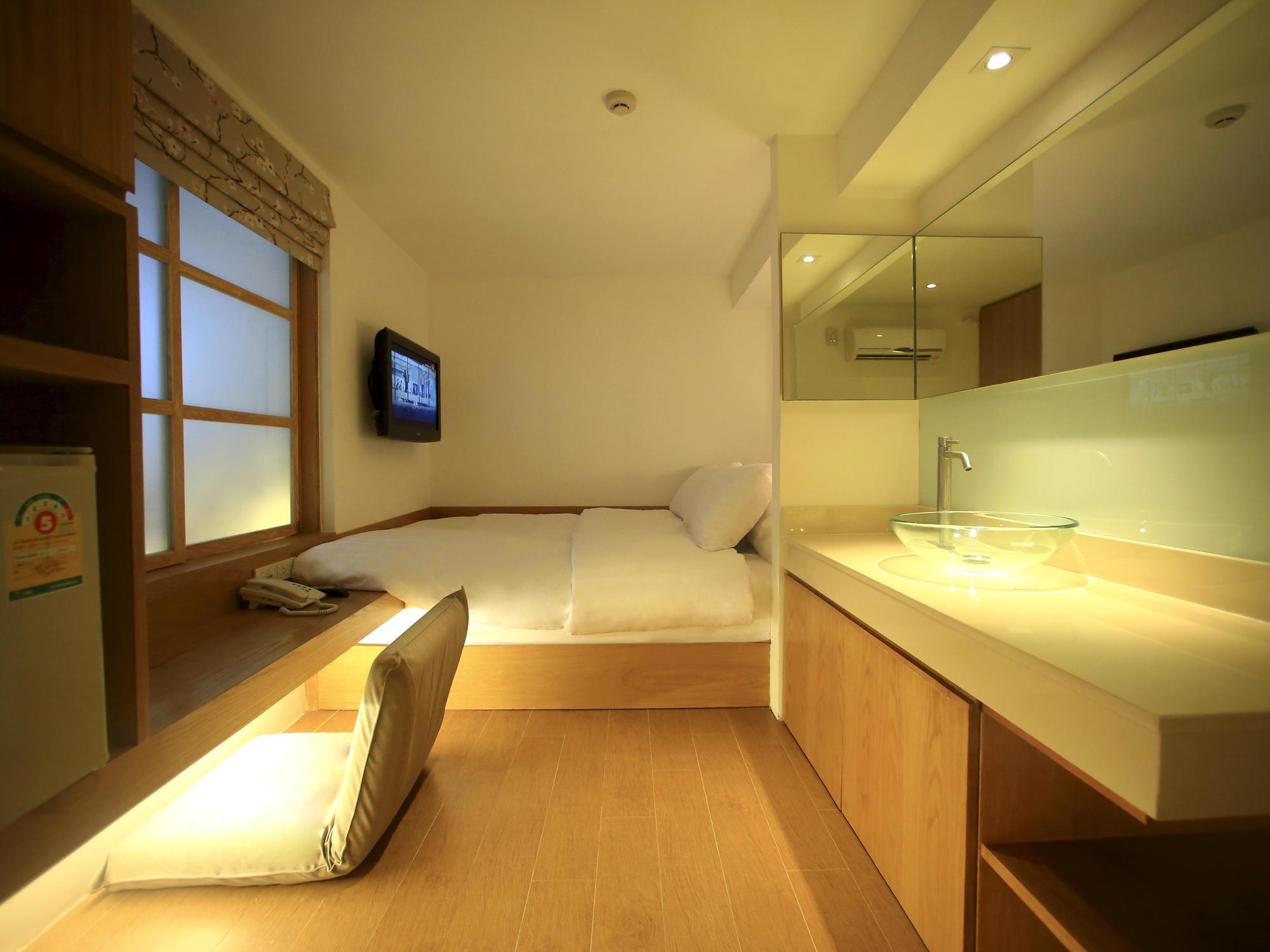 Silom One 3* Bangkok