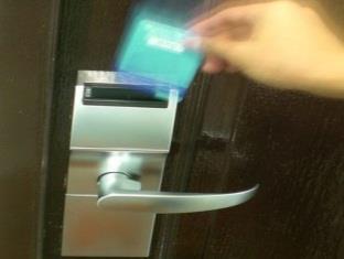 Hotel Watana 2*