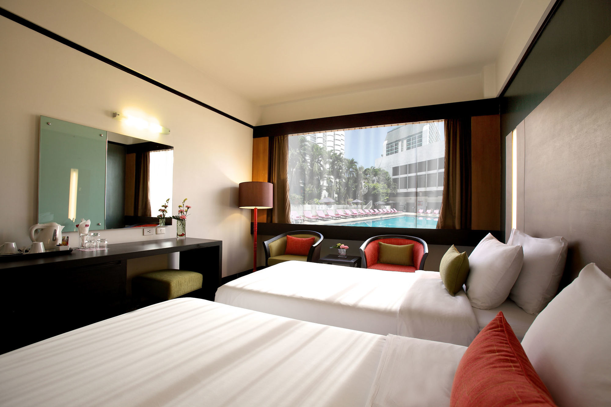 Ambassador - Sha Extra Khách sạn 4*
