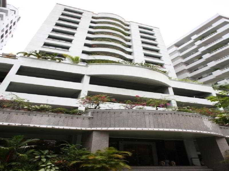 Yellow Ribbon Hills, Boutique 3* Bangkok