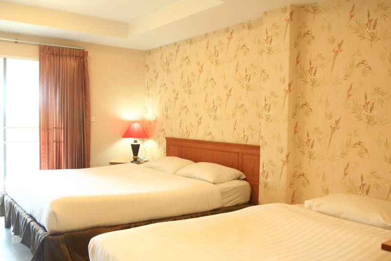 Hotell Convenient Resort, Suvarnabhumi Airport 3*